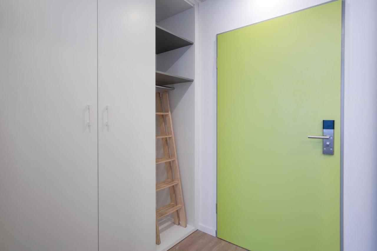 Balatonalmádi Ciszterci Rendezvenykoezpont Bed & Breakfast エクステリア 写真